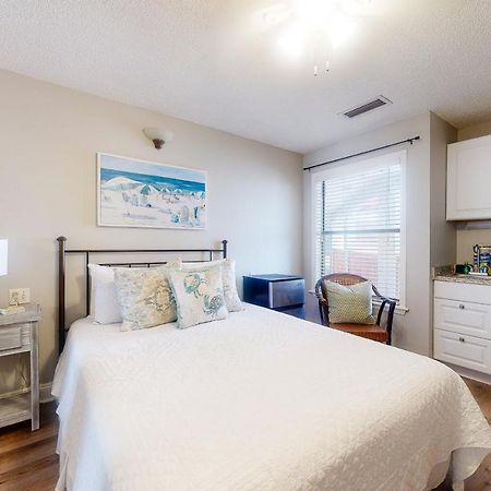 The Inn At St Thomas Square Panama City Beach Εξωτερικό φωτογραφία