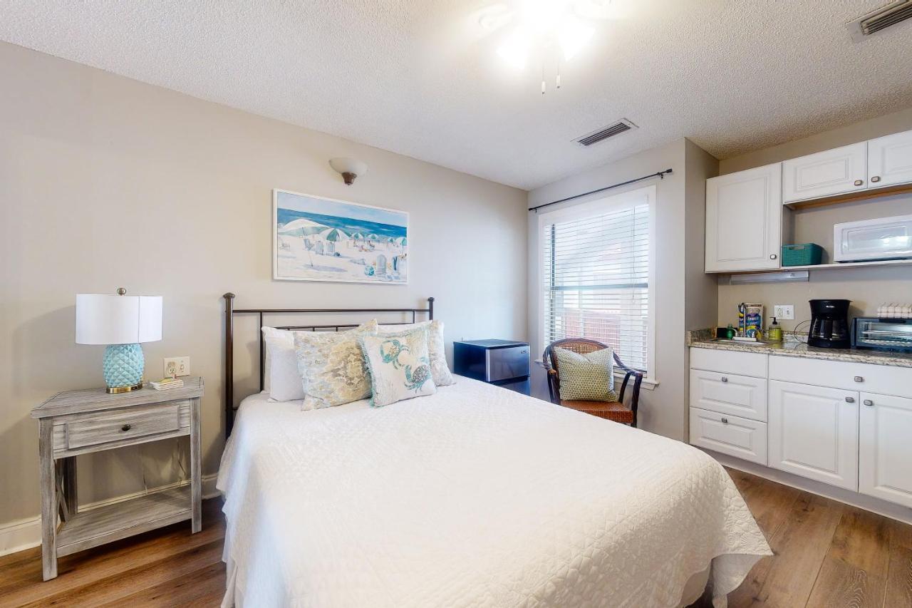 The Inn At St Thomas Square Panama City Beach Εξωτερικό φωτογραφία